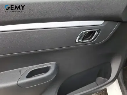 Photo 11 Dacia Spring Gén. I (BBG) Ph2 Essential 5