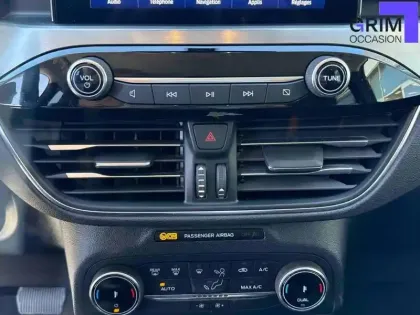 Photo 8 Ford Kuga  2.5 Duratec 190 ch FlexiFuel FHEV E85 Powershift