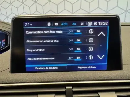 Photo 29 Peugeot 3008  BlueHDi 130ch S&S BVM6