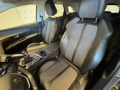 Photo 9 Peugeot 3008  BlueHDi 130ch S&S BVM6