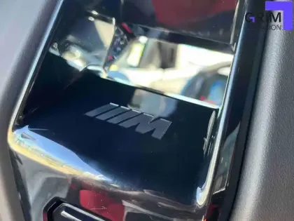 Photo 21 BMW Serie 5 M5 Touring PHEV 727 ch BVA8