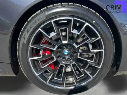 Photo 43 BMW Serie 5 M5 Touring PHEV 727 ch BVA8