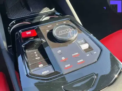 Photo 9 BMW Serie 5 M5 Touring PHEV 727 ch BVA8