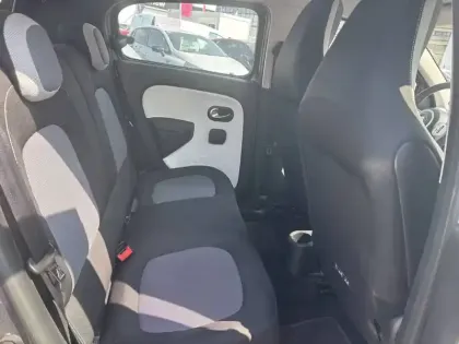 Photo 18 Renault Twingo  III SCe 65