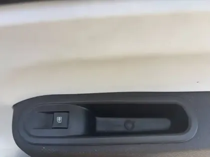 Photo 14 Renault Twingo  III SCe 65