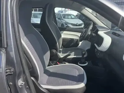 Photo 15 Renault Twingo  III SCe 65