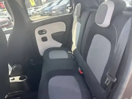 Photo 19 Renault Twingo  III SCe 65