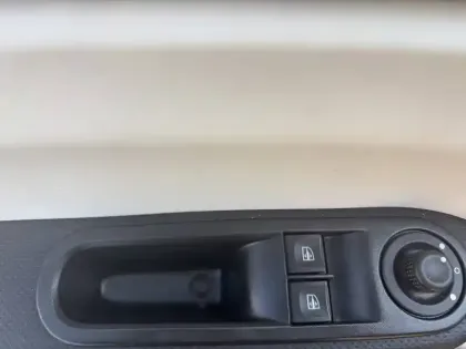 Photo 22 Renault Twingo  III SCe 65