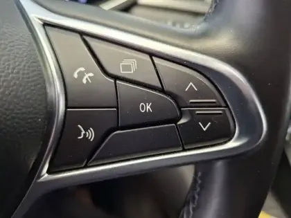 Photo 35 Renault Captur  E-Tech Plug-in 160 - 21