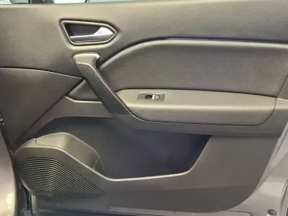 Photo 17 Renault Captur  E-Tech Plug-in 160 - 21