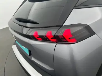 Photo 16 Peugeot 2008  Electrique 136 ch