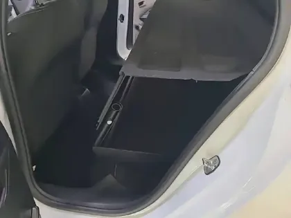 Photo 14 Peugeot 208 Gén. II Ph1 Premium Pack 5