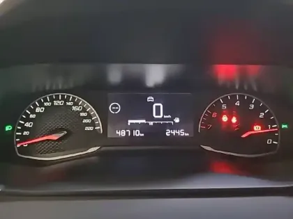 Photo 12 Peugeot 208 Gén. II Ph1 Premium Pack 5