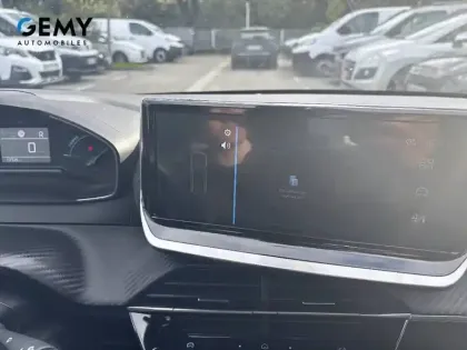 Photo 15 Peugeot 208  Hybrid 100 e-DCS6