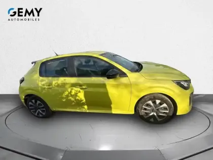 Photo 41 Peugeot 208  Hybrid 100 e-DCS6