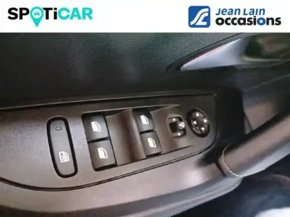 Photo 20 Peugeot 2008  PureTech 130 S&S EAT8