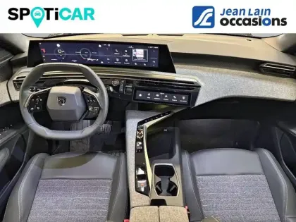 Photo 7 Peugeot 5008  Hybrid 136 e-DCS6