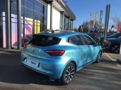 Photo 23 Renault Clio Gén. V (BJA) Ph1 Intens 5