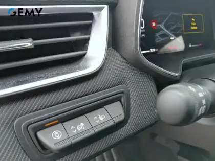 Photo 46 Renault Clio Gén. V (BJA) Ph2 esprit Alpine 5