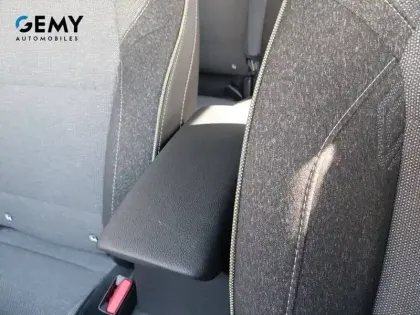 Photo 40 Renault Captur  E-Tech full hybrid 145 ch