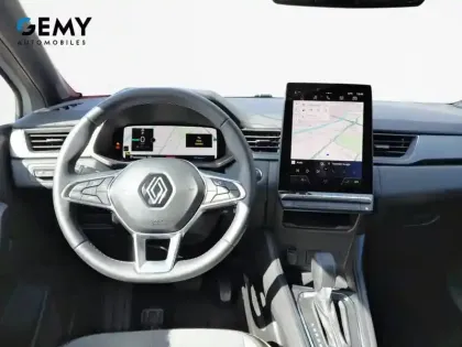 Photo 7 Renault Captur  E-Tech full hybrid 145 ch