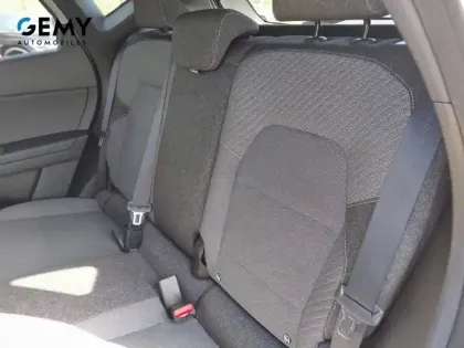 Photo 19 Renault Captur  E-Tech full hybrid 145 ch