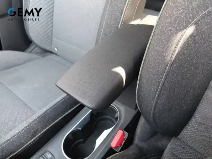 Photo 39 Renault Captur  E-Tech full hybrid 145 ch