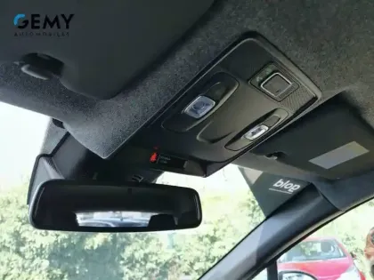 Photo 41 Renault Captur  E-Tech full hybrid 145 ch