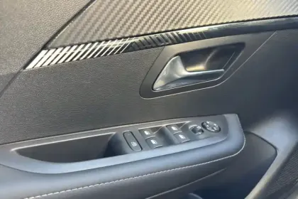 Photo 18 Peugeot 208 Gén. II Ph2 Allure 5