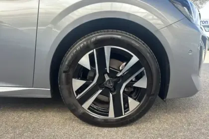 Photo 13 Peugeot 208 Gén. II Ph2 Allure 5