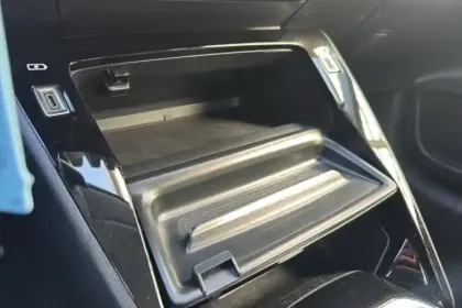 Photo 26 Peugeot 208 Gén. II Ph2 Allure 5