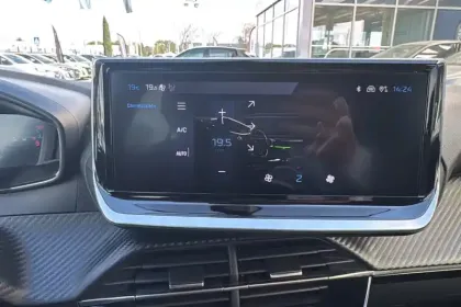 Photo 24 Peugeot 208 Gén. II Ph2 Allure 5