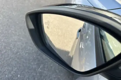 Photo 30 Peugeot 208 Gén. II Ph2 Allure 5