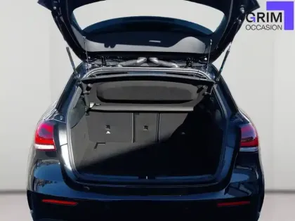 Photo 11 Mercedes Classe A  180 d 8G-DCT