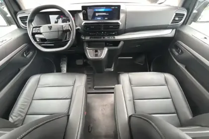 Photo 11 Peugeot Expert  CA FIXE M DIESEL 180 CH AUTOMATIQUE