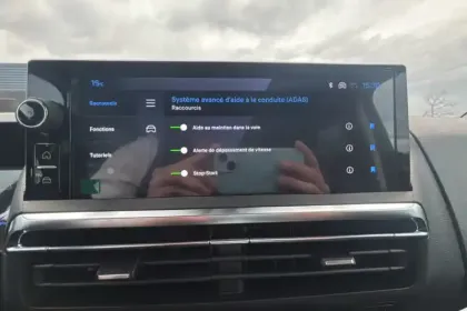 Photo 17 Peugeot Expert  CA FIXE M DIESEL 180 CH AUTOMATIQUE