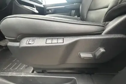 Photo 25 Peugeot Expert  CA FIXE M DIESEL 180 CH AUTOMATIQUE