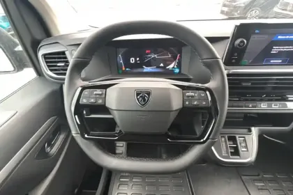 Photo 12 Peugeot Expert  CA FIXE M DIESEL 180 CH AUTOMATIQUE