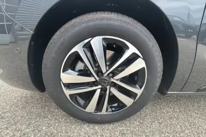 Photo 29 Peugeot Expert  CA FIXE M DIESEL 180 CH AUTOMATIQUE