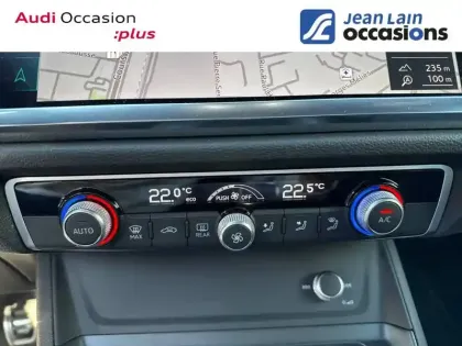 Photo 13 Audi Q3  35 TFSI 150 ch