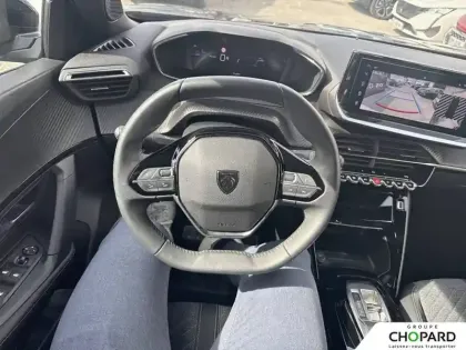 Photo 16 Peugeot 2008  Electrique 50 kWh 136 ch