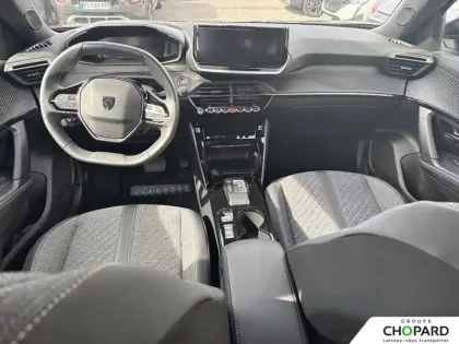 Photo 14 Peugeot 2008  Electrique 50 kWh 136 ch