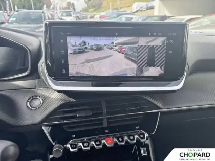 Photo 12 Peugeot 2008  Electrique 50 kWh 136 ch