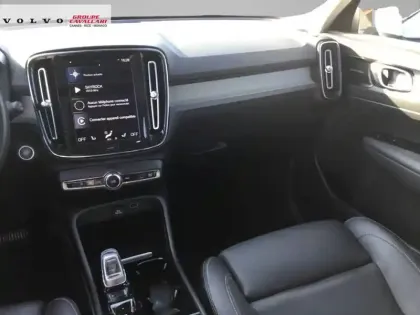 Photo 10 Volvo Xc40  T3 163 ch Geartronic 8