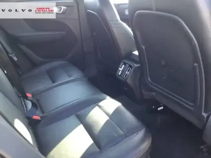 Photo 13 Volvo Xc40  T3 163 ch Geartronic 8