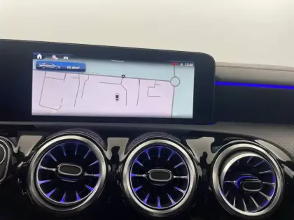 Photo 20 Mercedes CLA  Coupé 250 e Hybrid EQ 8G-DCT