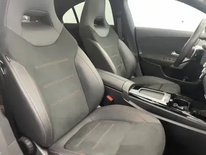 Photo 28 Mercedes CLA  Coupé 250 e Hybrid EQ 8G-DCT