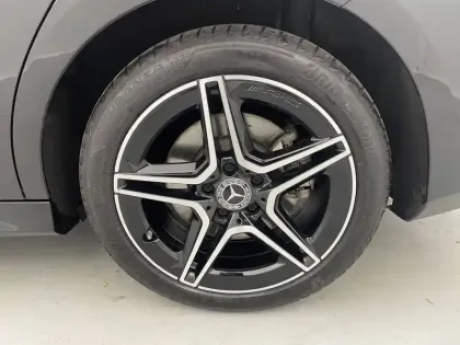 Photo 16 Mercedes CLA  Coupé 250 e Hybrid EQ 8G-DCT