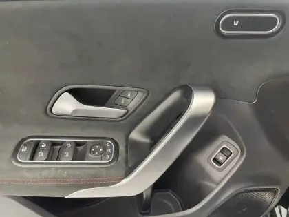 Photo 27 Mercedes CLA  Coupé 250 e Hybrid EQ 8G-DCT