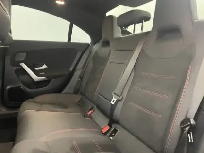 Photo 15 Mercedes CLA  Coupé 250 e Hybrid EQ 8G-DCT